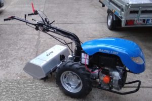 Dvokolový traktor LPV agro